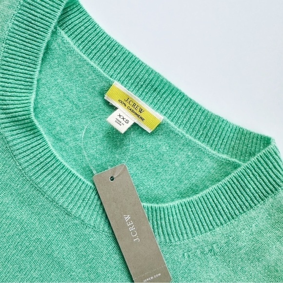 J.Crew Cashmere Classic Green Crew Neck Sweater - Picture 5 of 7